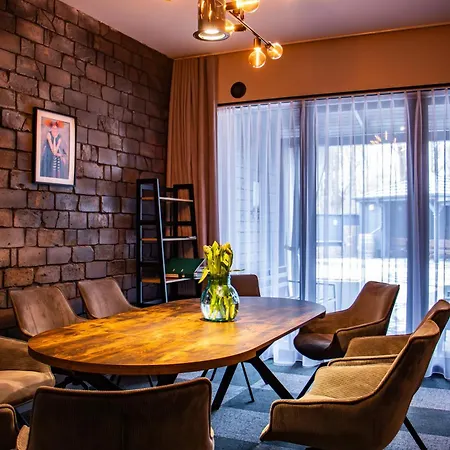 Apartment Desimo *