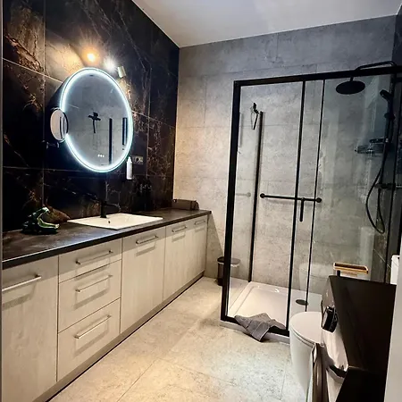 Desimo Apartment *