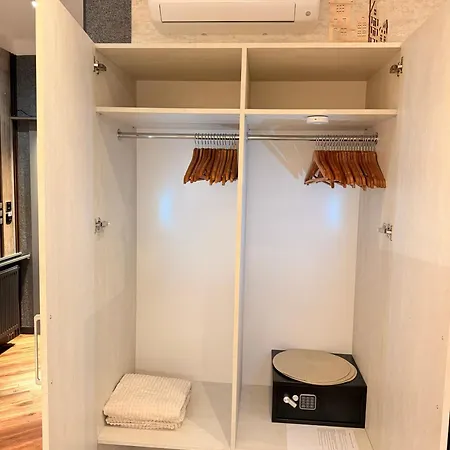 Desimo Apartment *